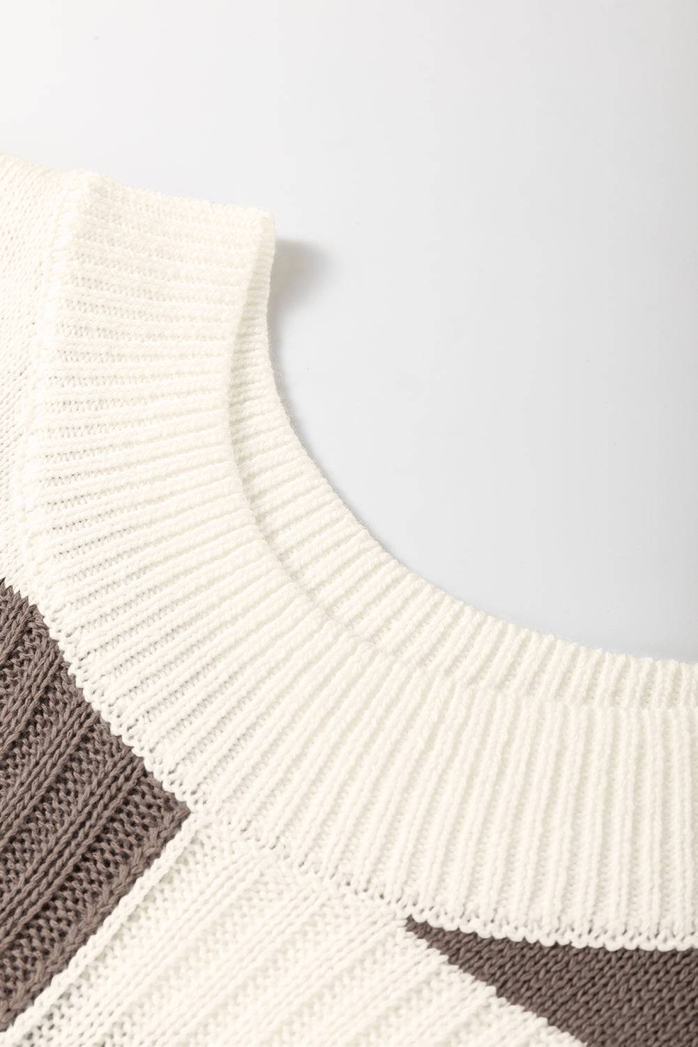 Khaki Checkered Colour Block Crew Neck Short Sleeve Sweater eAura