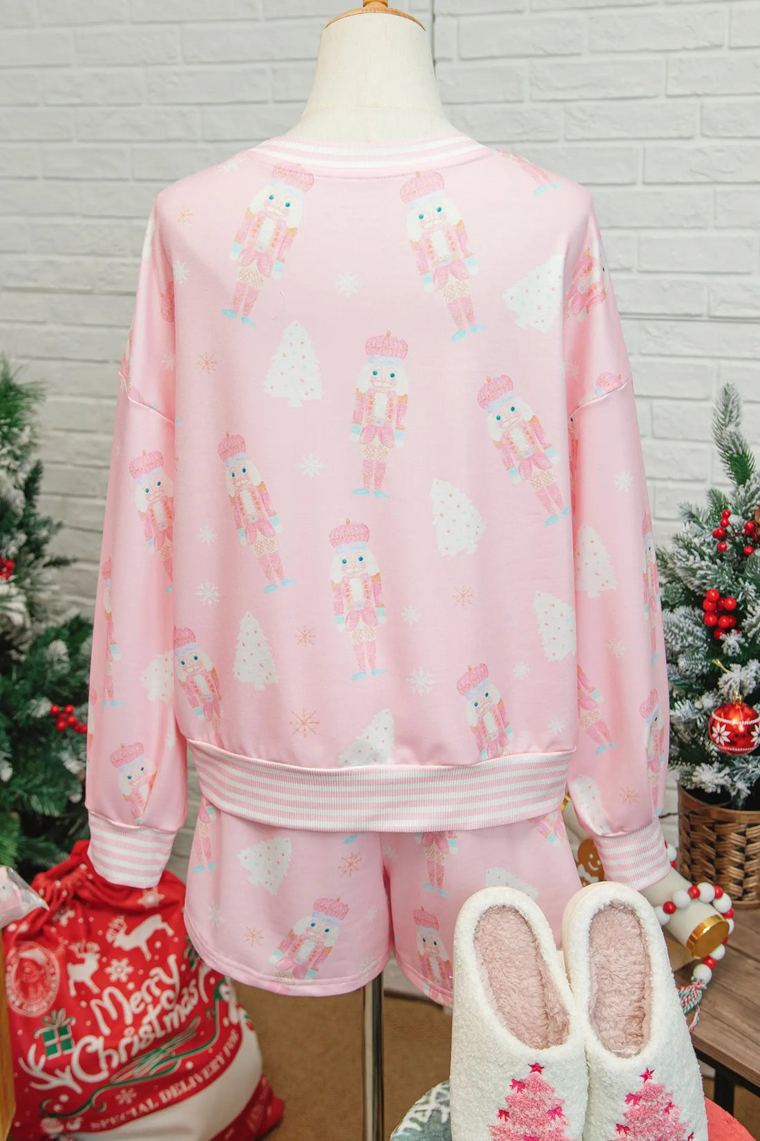 Pink Christmas Tree Nutcracker Doll Print Contrast Trim Long Sleeve Top Matching Shorts Set - S - Two Piece Sets/Short
