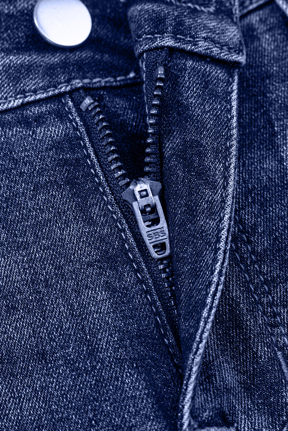 Folded Cuffs Distressed Straight High Waist Jeans eAura