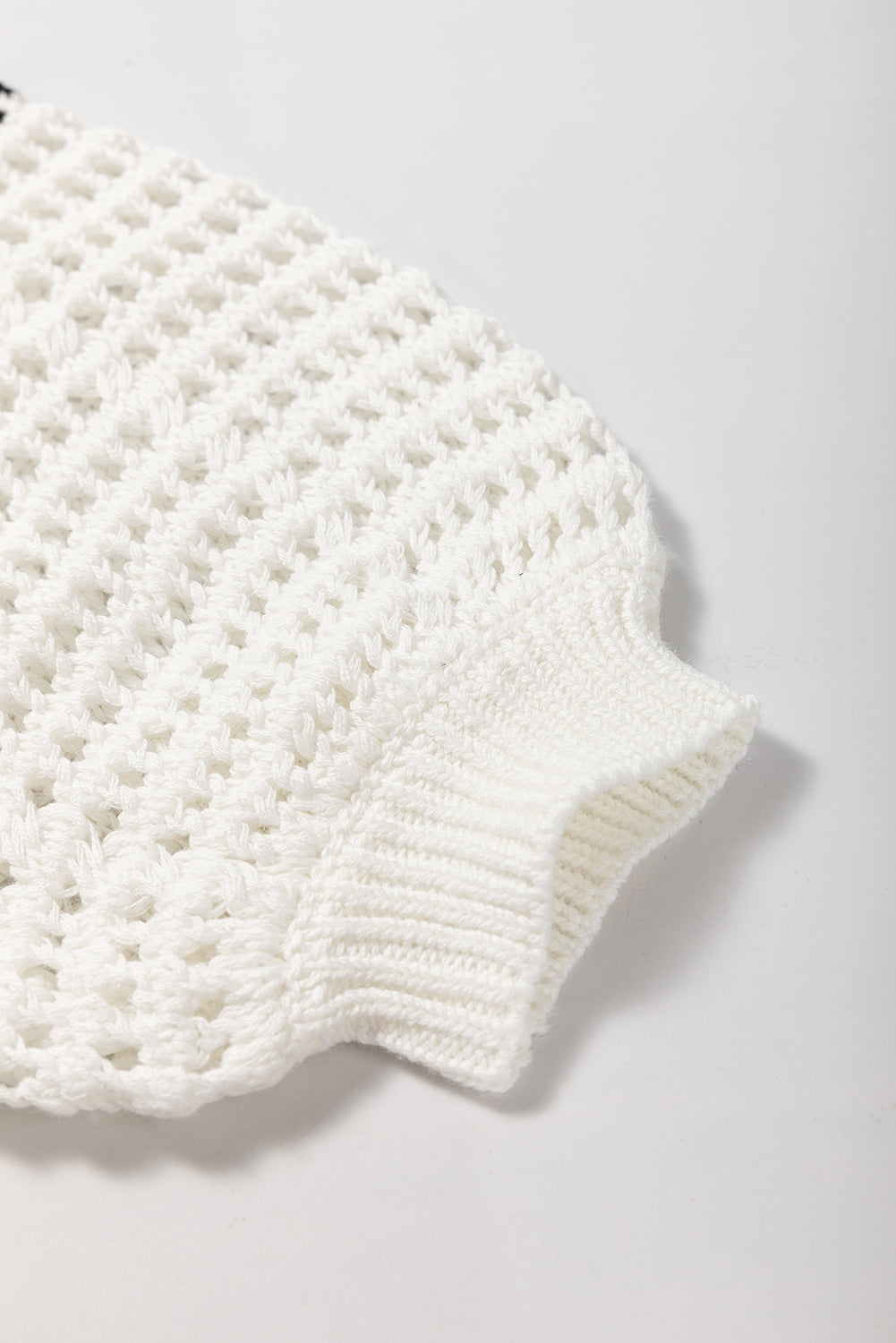 White Stripe Contrast Striped Crochet Puff Sleeve Sweater eAura