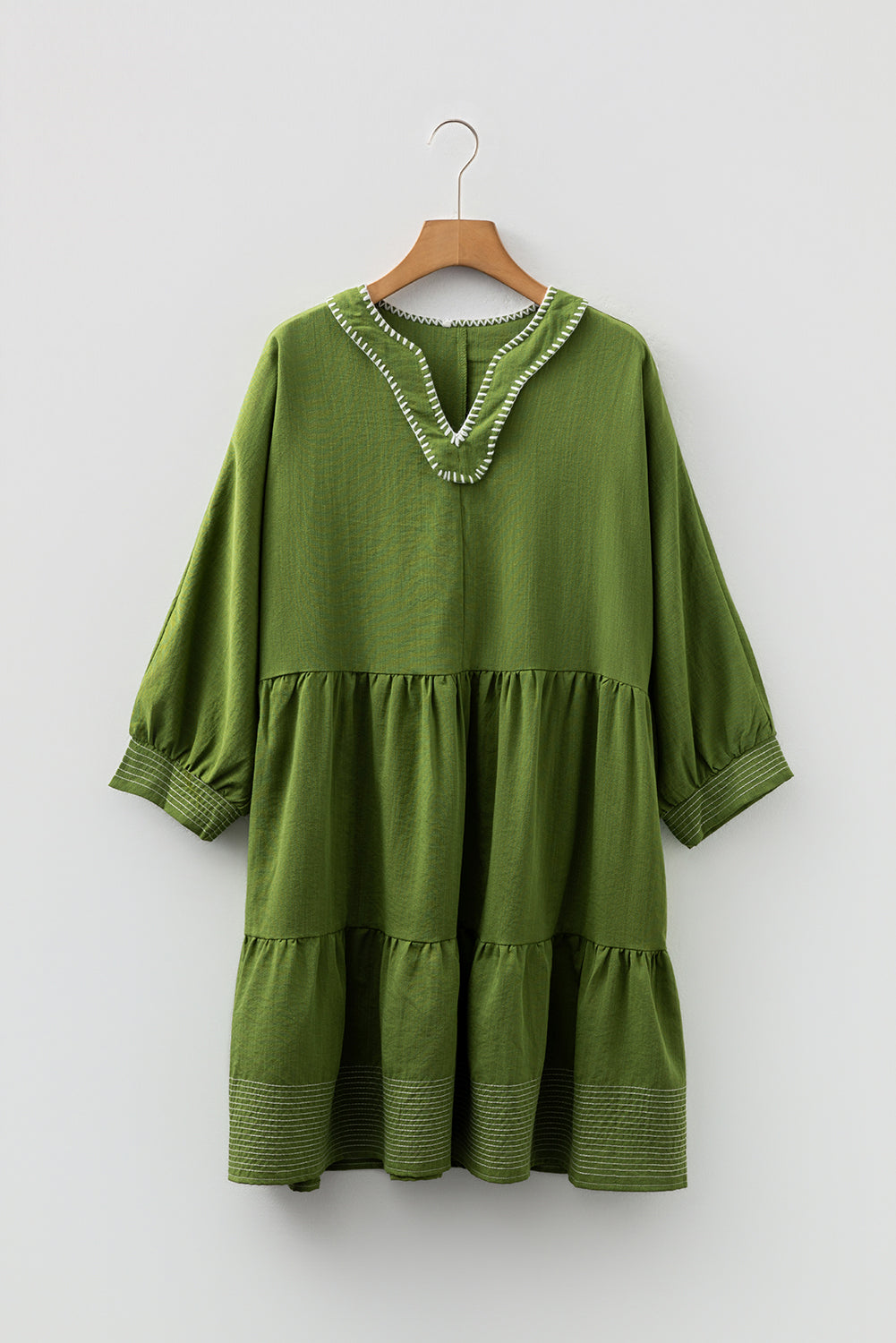 Contrast Stitched V-Neck 3/4 Sleeve Tiered Mini Dress - eAura