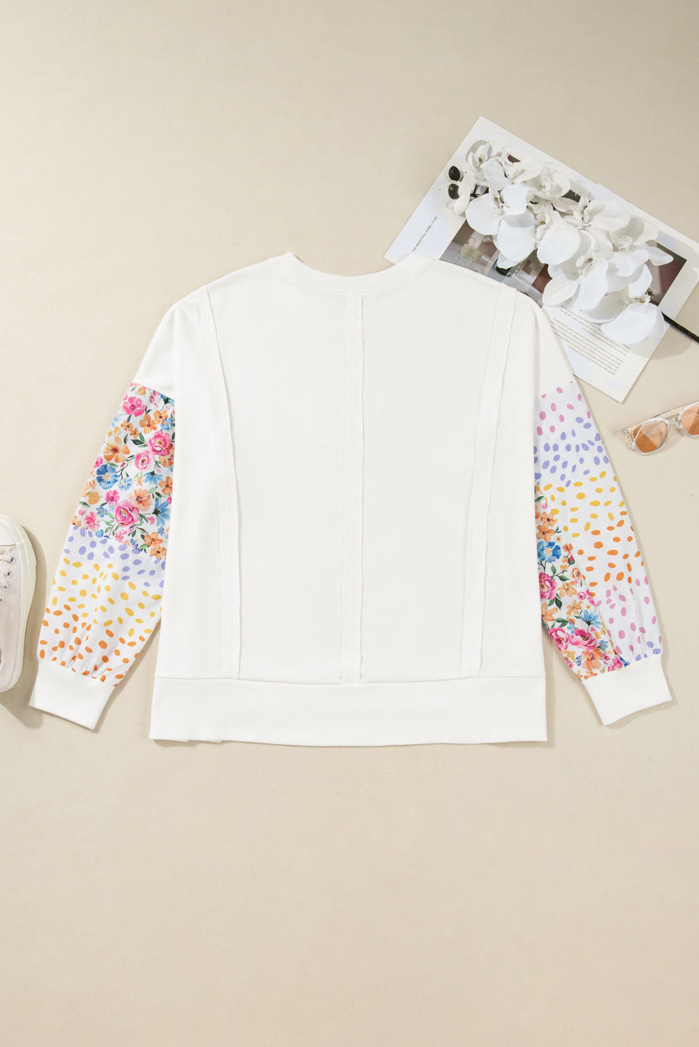 Plus Size Exposed Seam Detail Contrast Dot Floral Patchwork Sleeve Sweatshirt