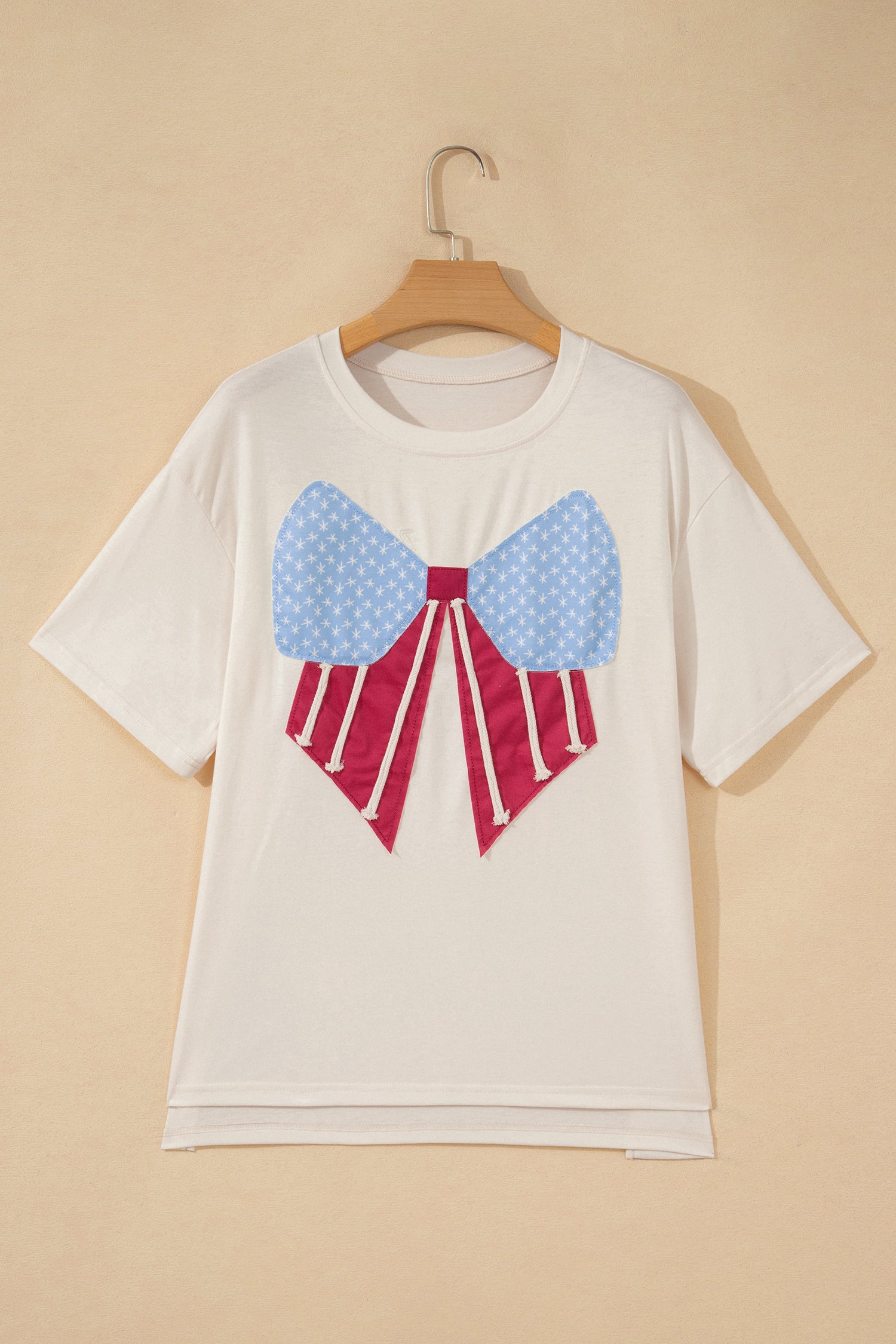 White Loose Knit Vintage Flag Bow Patched T-Shirt
