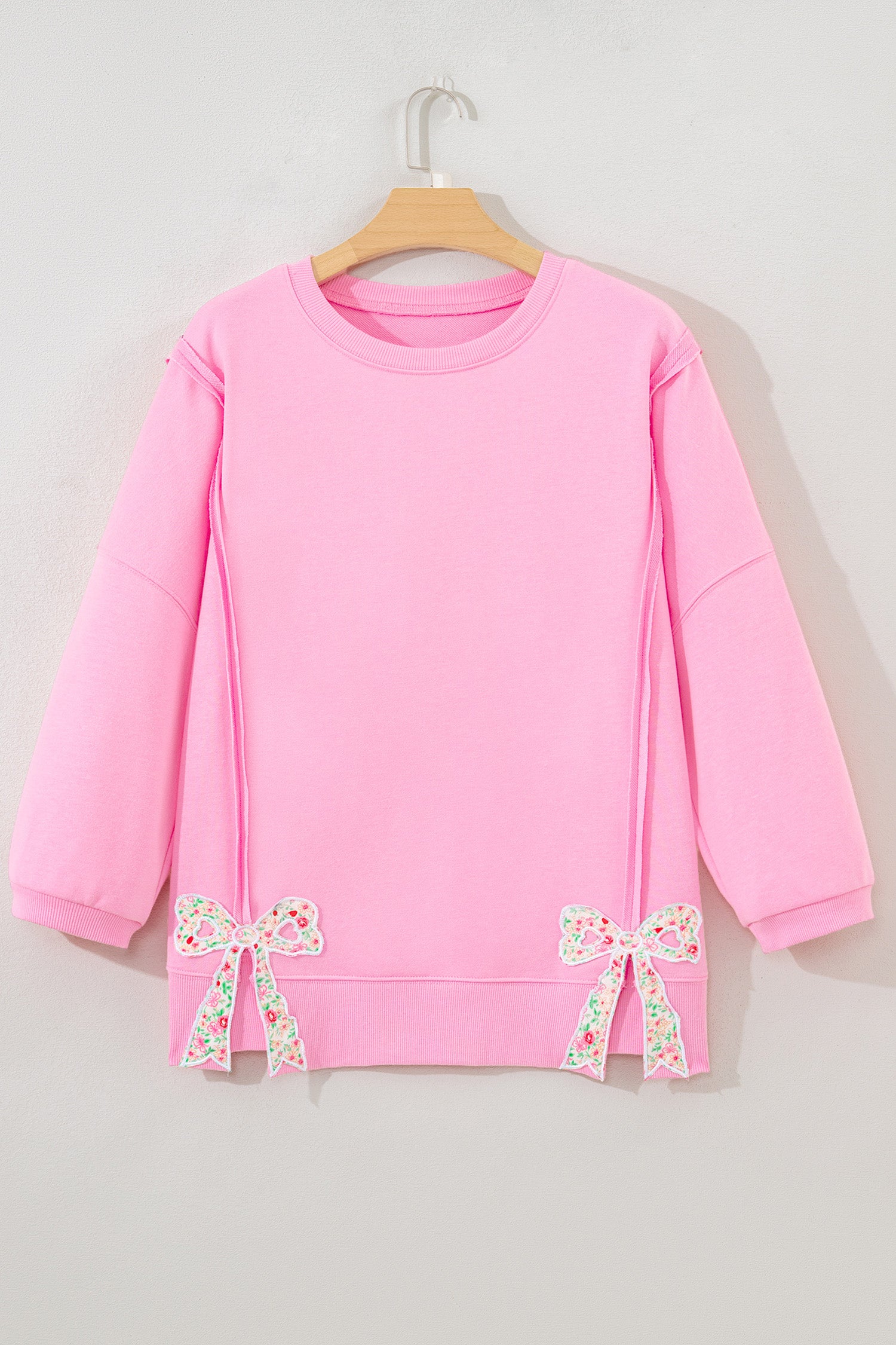 Floral Bow Patched Exposed Seam Oversized Sweatshirt - Tops/Sweatshirts & Hoodies