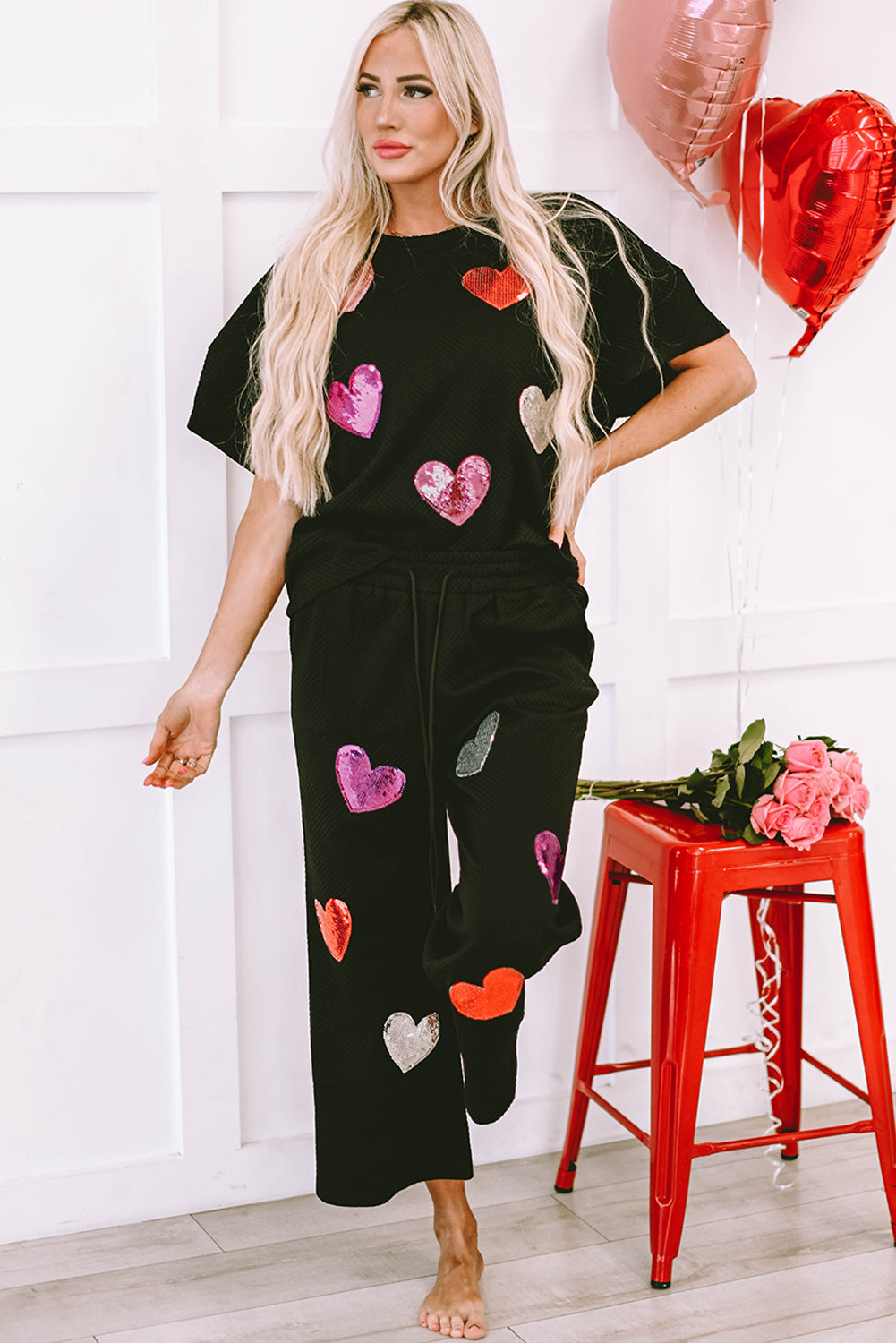 Black Sequin Heart Popping Graphic Textured 2pcs Outfit eAura