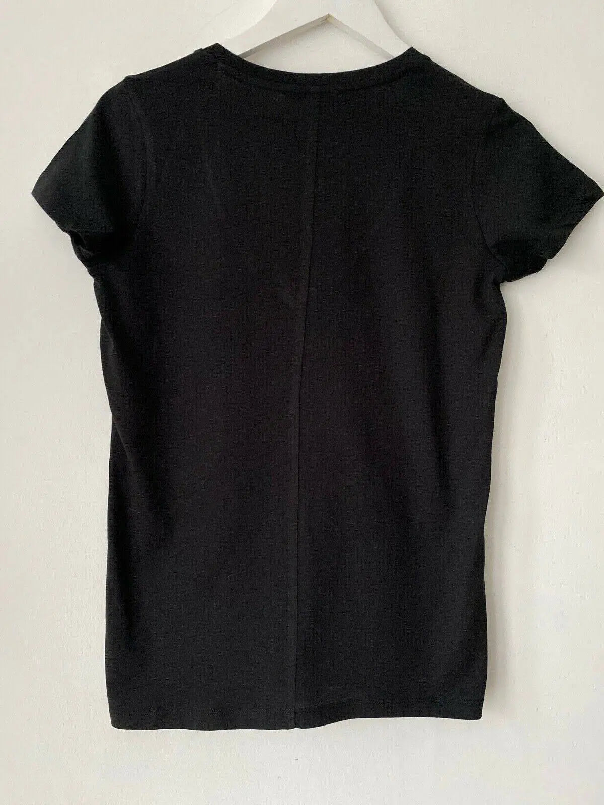 Very Black V-Neck T-Shirt Size 6 - BB Fashion Outlet