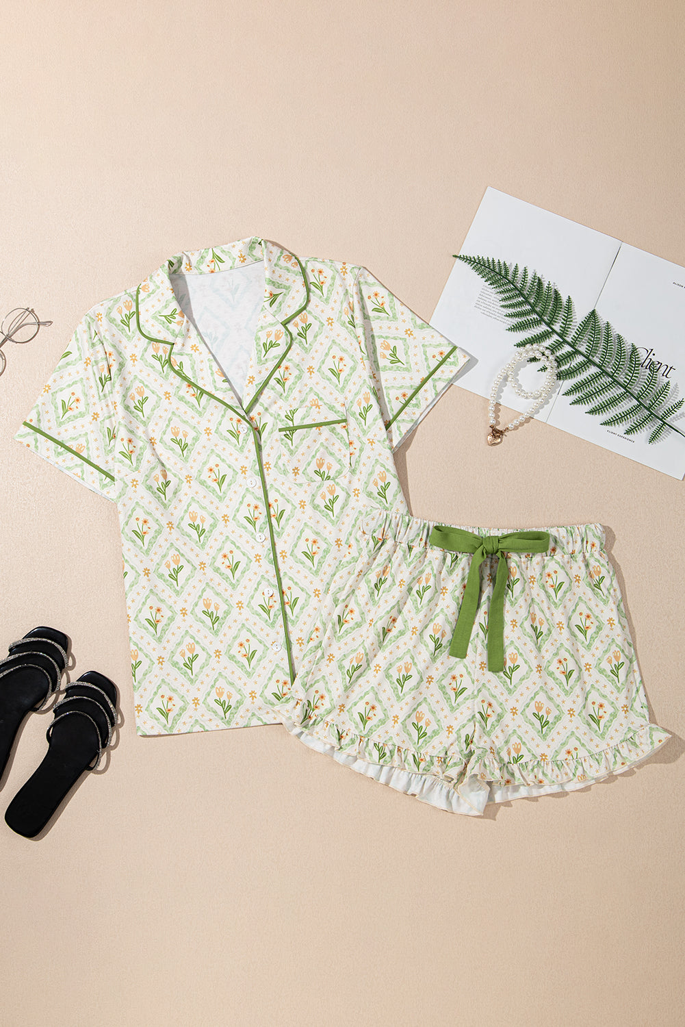 Green Floral Print Turn-down Collar Short Pyjamas Set eAura
