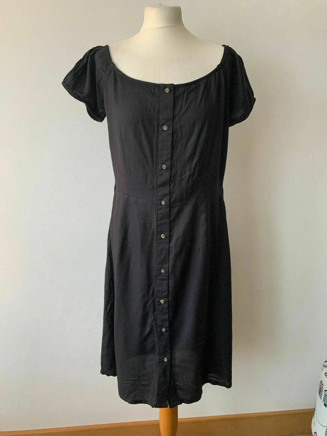 Brave Soul Black Off the shoulder Dress Size L Button Down - Beagle Boutique Fashion Outlet