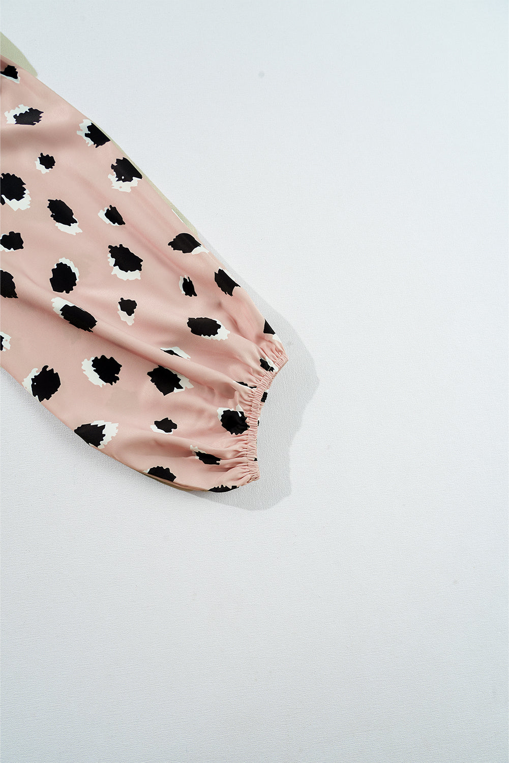 Khaki Classic Leopard V-Neck Bracelet Sleeve Blouse