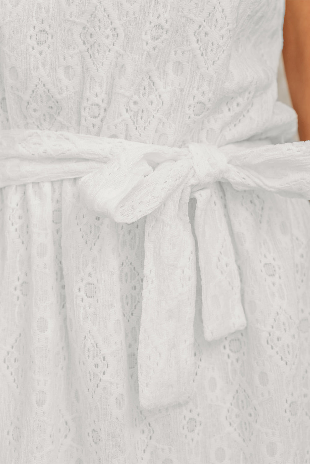 White Lace Sleeveless Knot Hollow Out Back Tied Waist Mini Dress eAura