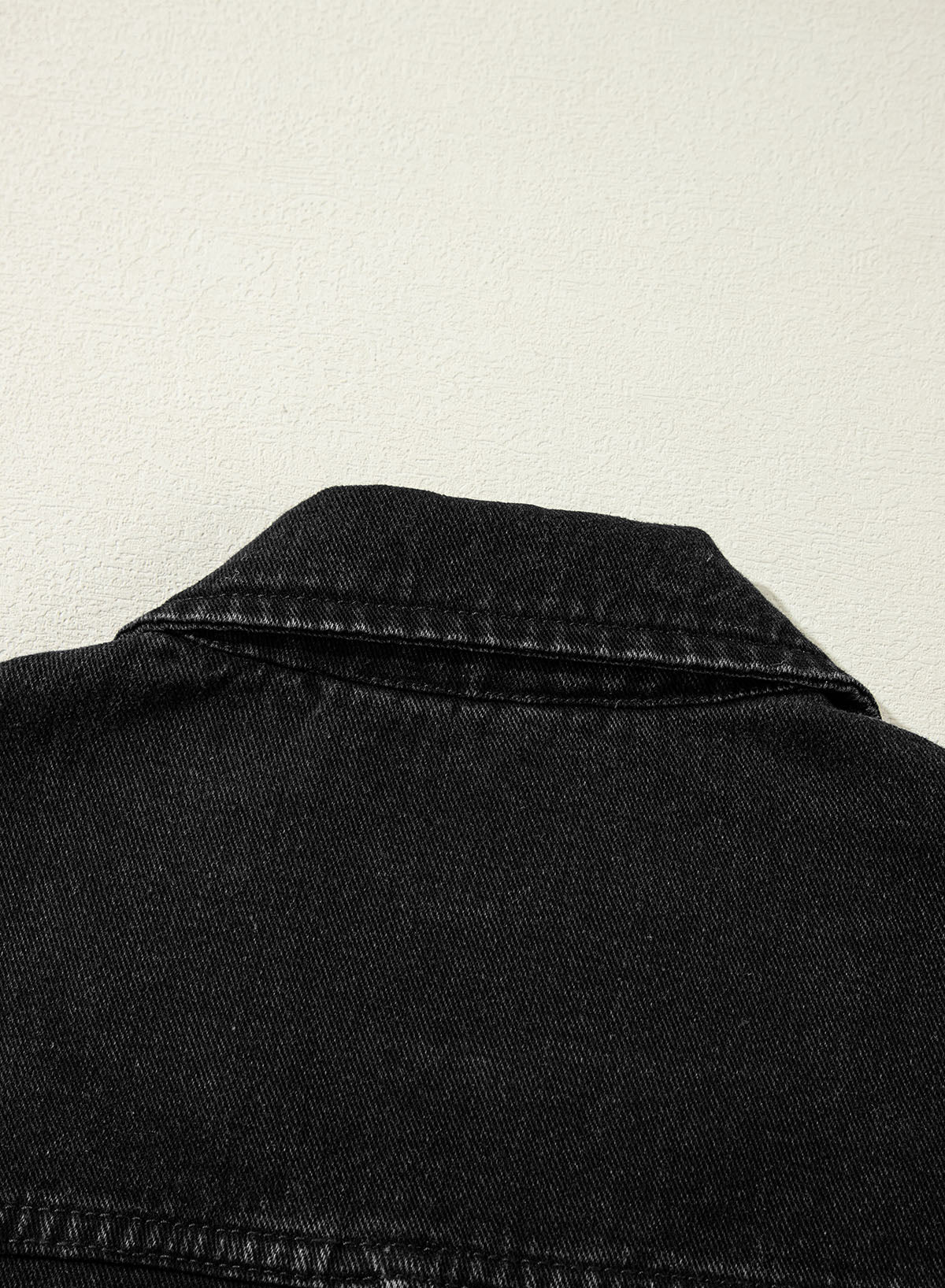 Black Side Pockets Lapel Collar Denim Jacket eAura