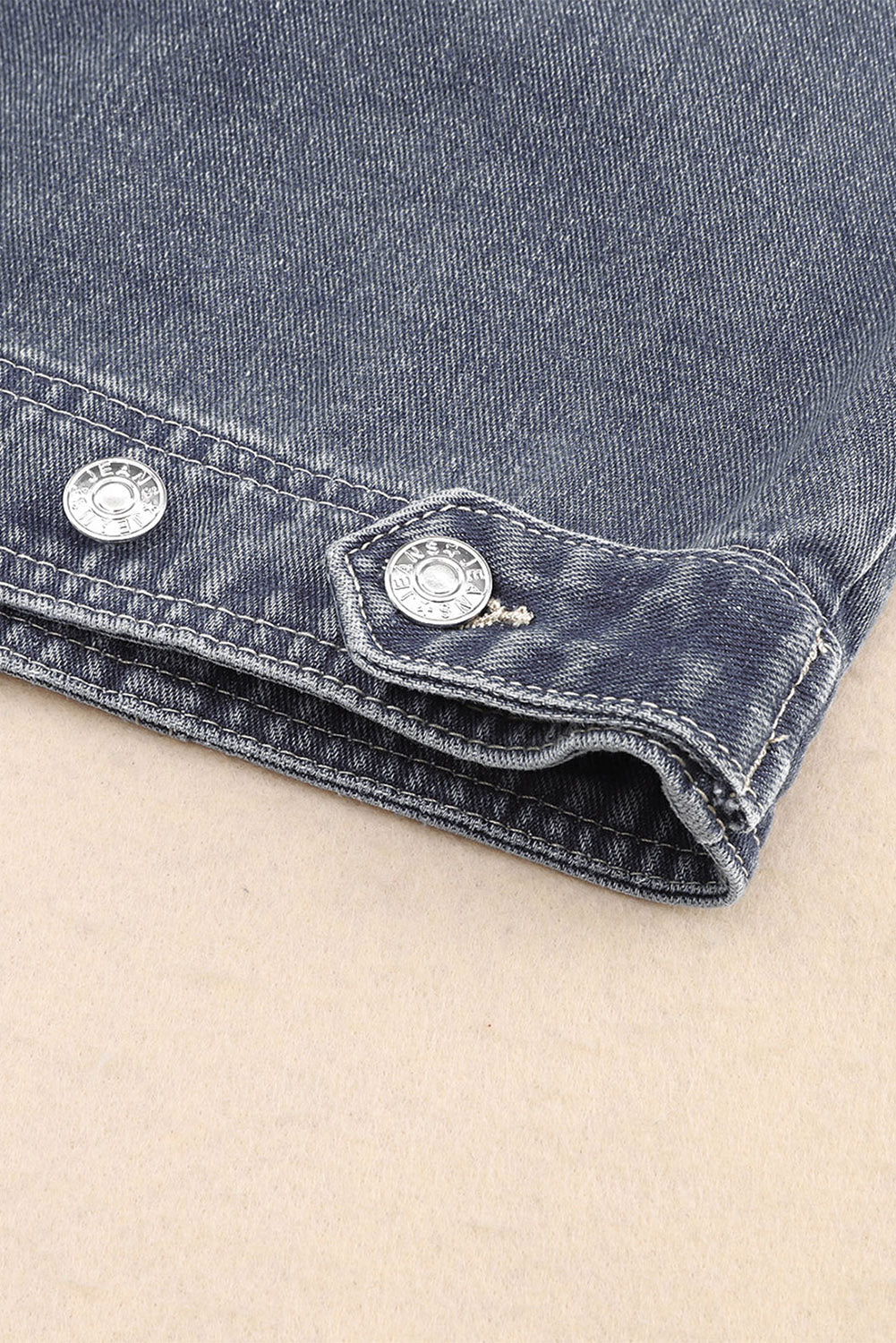 Grey Chest Pockets Drop Shoulder Loose Denim Jacket Beagle Boutique Fashion Outlet