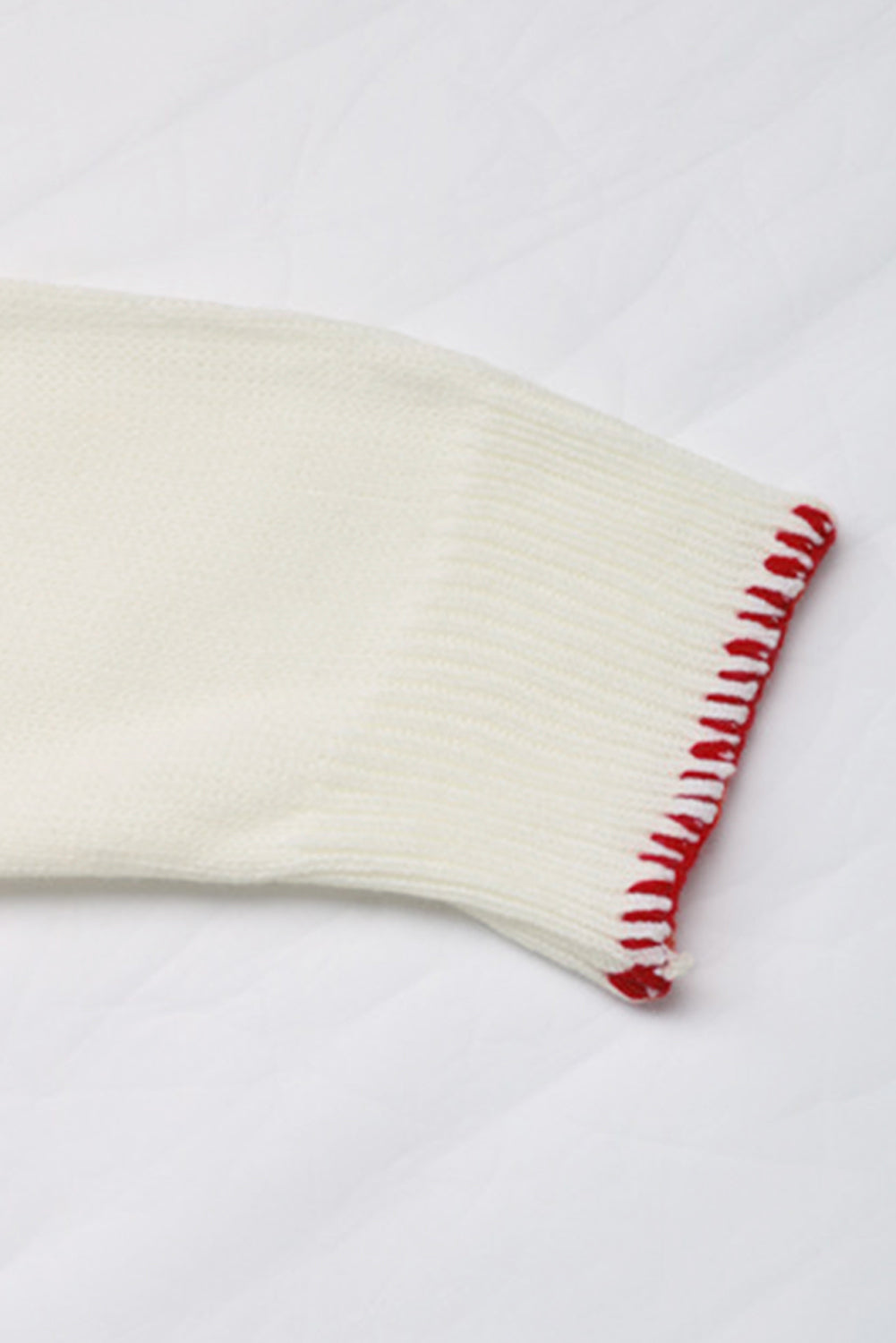 White Bow Pattern Contrast Trim Christmas Loose Graphic Sweater - eAura