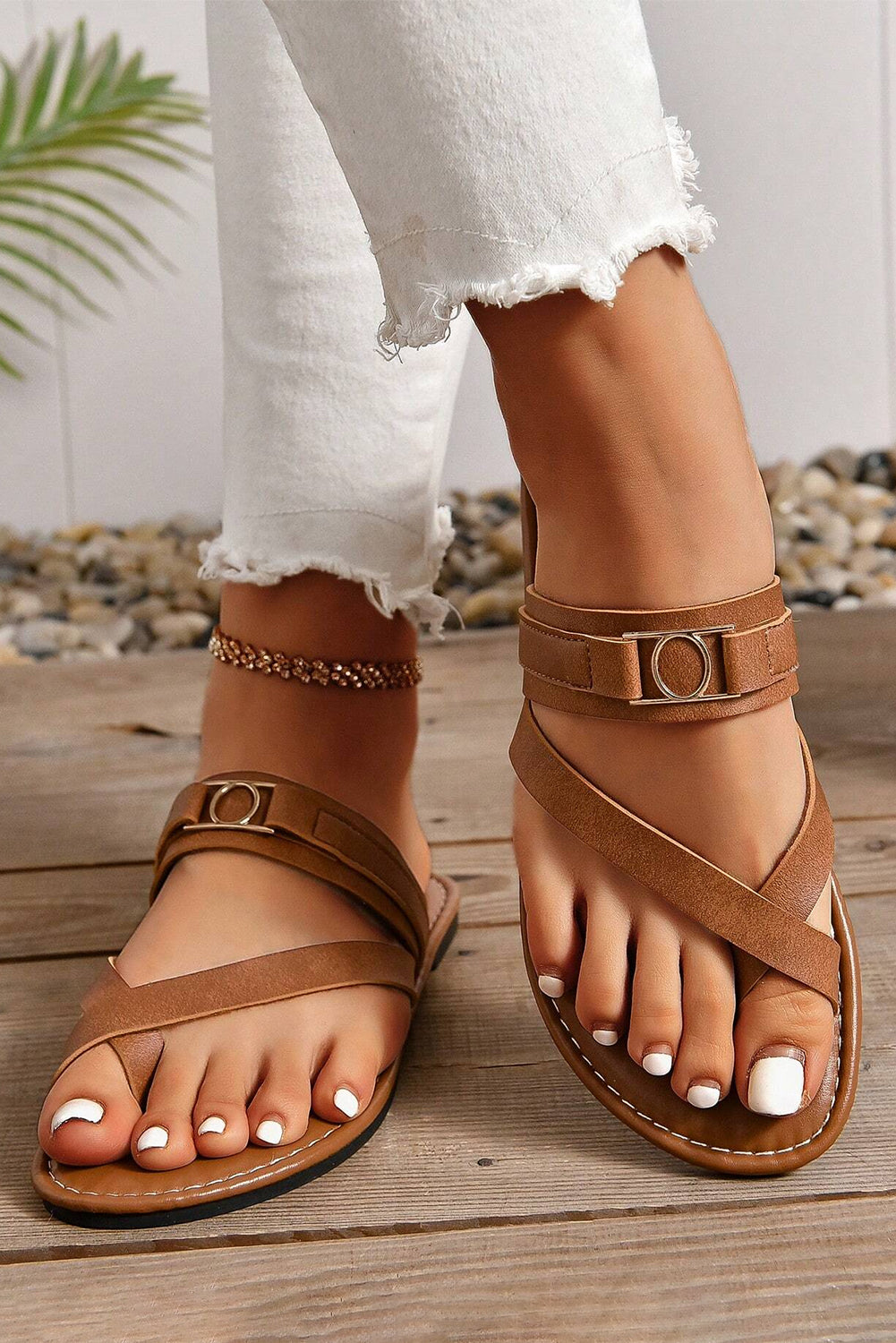 Chestnut Cross Toe Metal Buckle Leathered Flat Sandals BB Fashion Outlet
