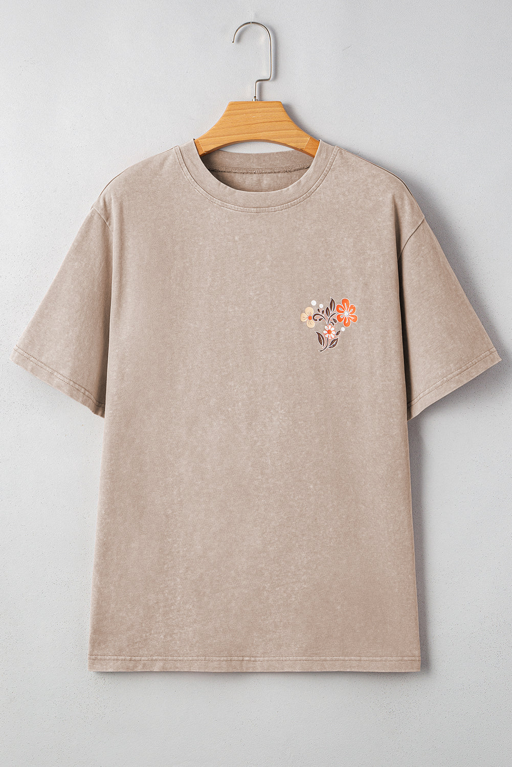 Smoke Grey Mineral Wash Floral Steer Head Printed Back Western Fashion Tee eAura
