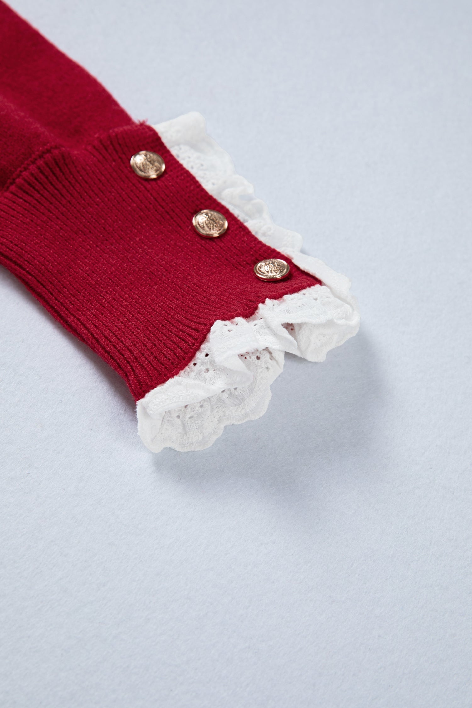 Lace Trim Sweater Patchwork Buttoned Cuffs Loose - Sweaters & Cardigans/Sweaters