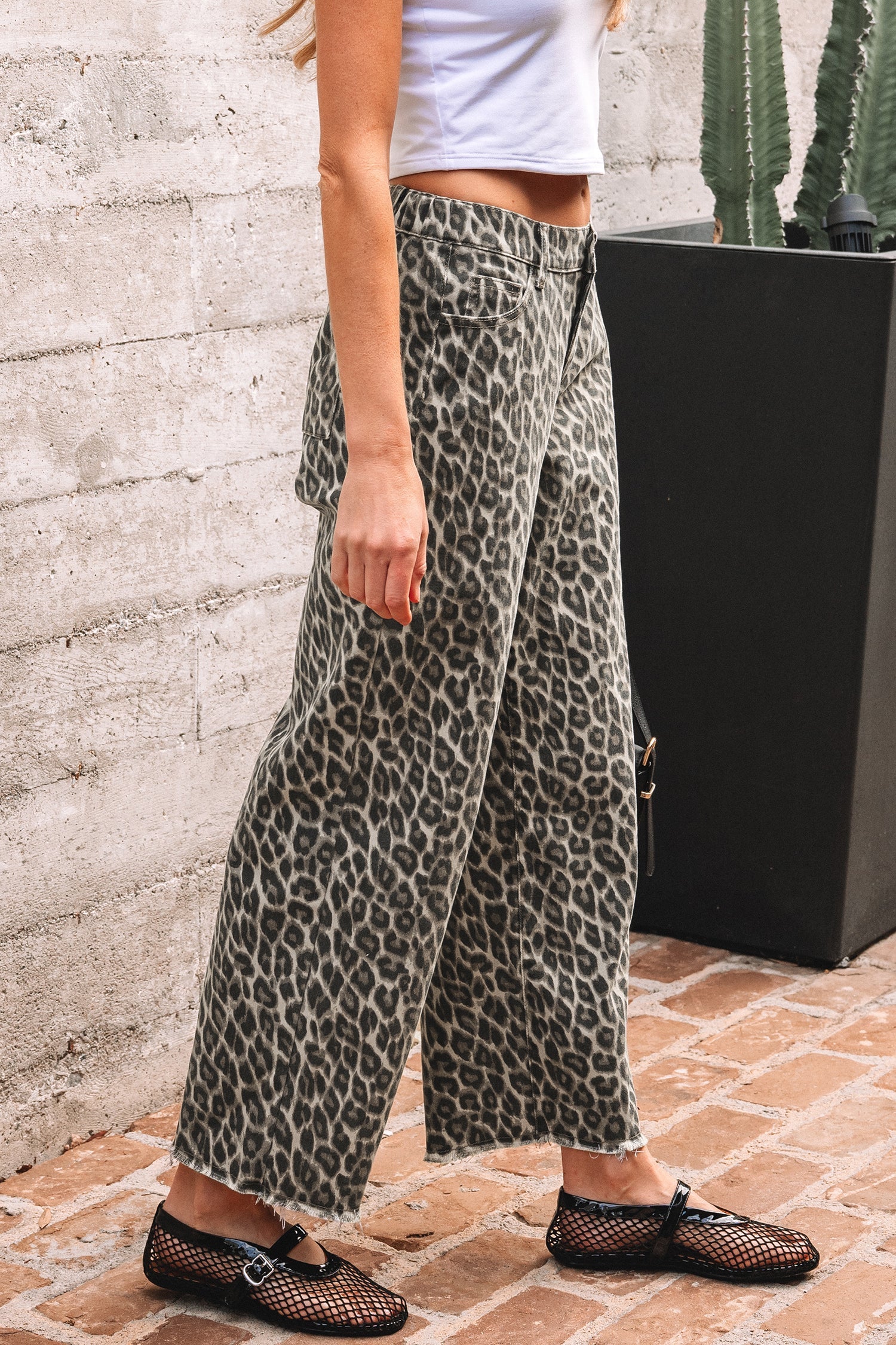 Leopard Straight Loose Leg Jeans - eAura