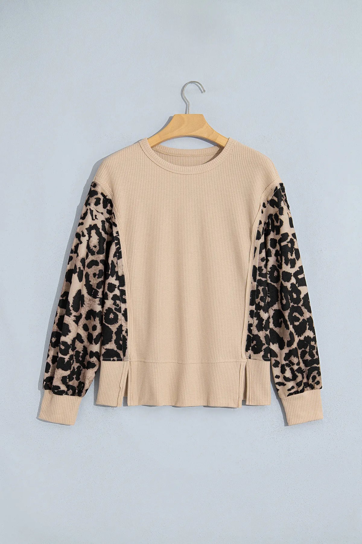 Leopard Sleeve Waffle Knit Split Hem Top – Grey Morn
