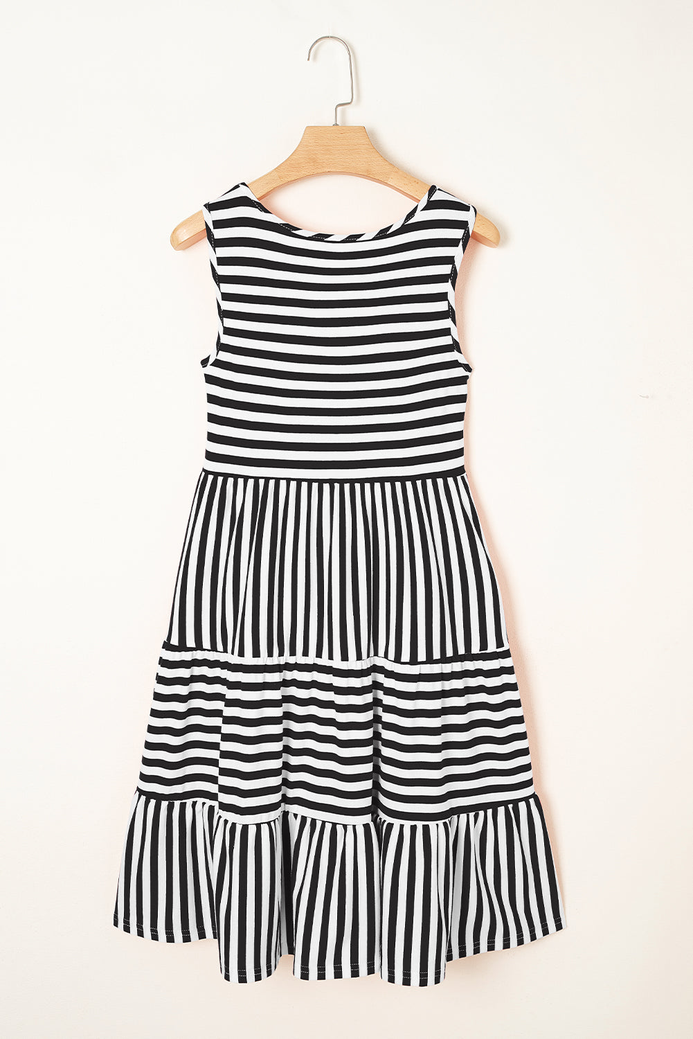 Stripe U-Neck Sleeveless Loose Fit Mini Dress eAura