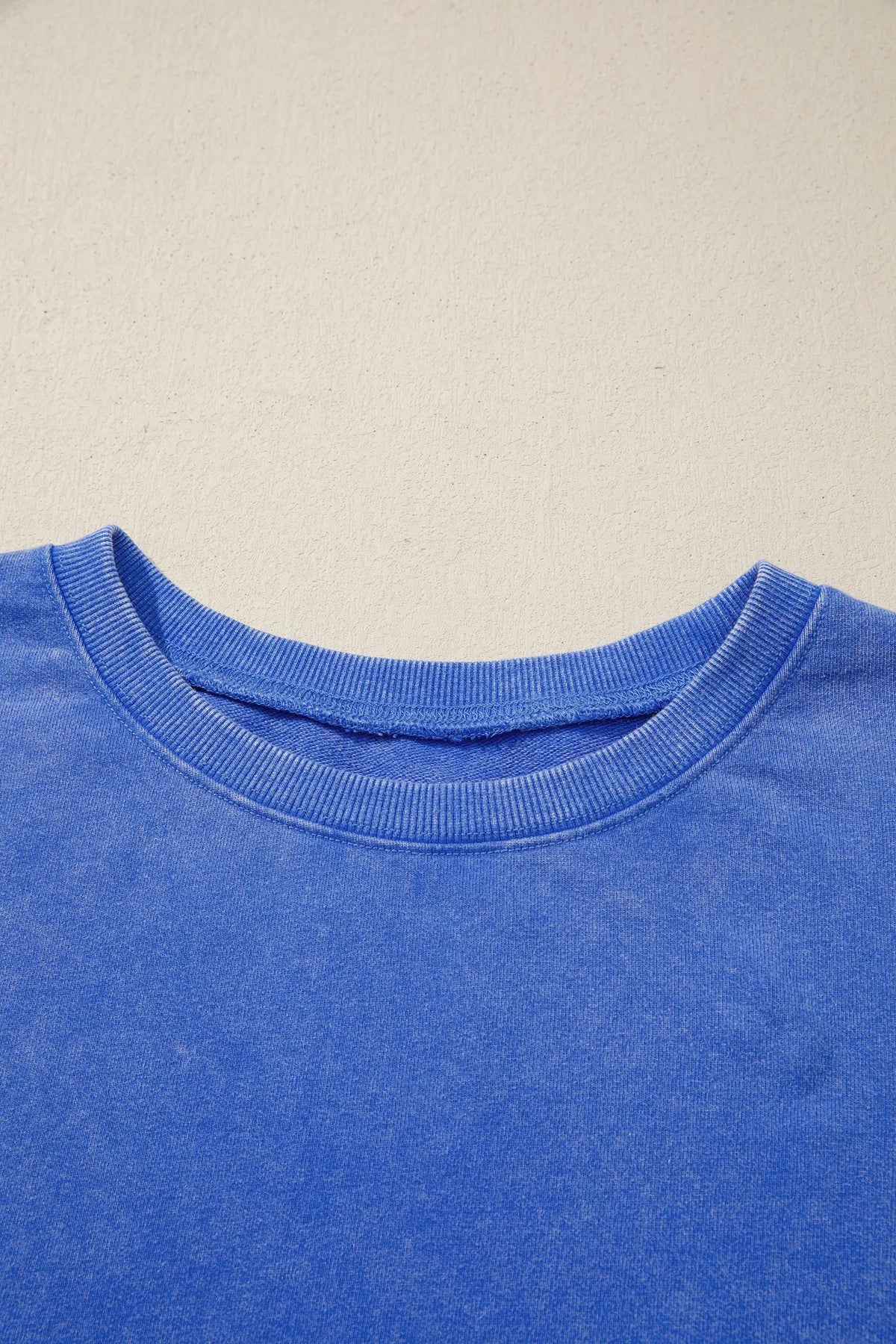 Mineral Wash Split Hem Loose Tunic Sweatshirt – Light Blue