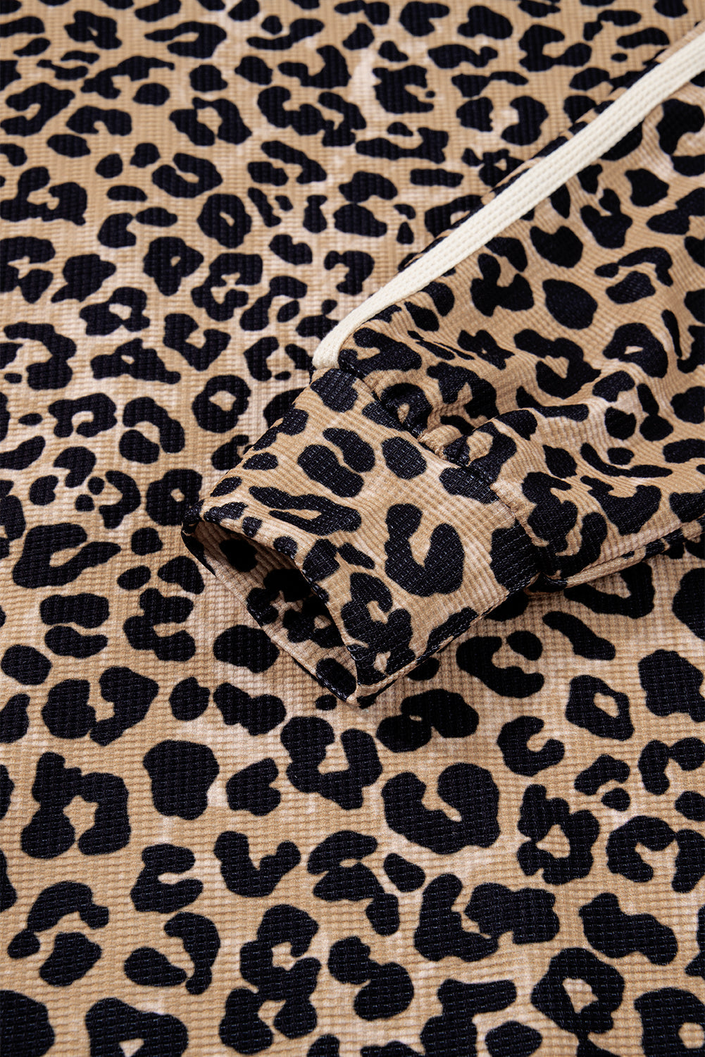 Leopard Print Waffle Contrast Kangaroo Pocket Hooded Sweatshirt - eAura