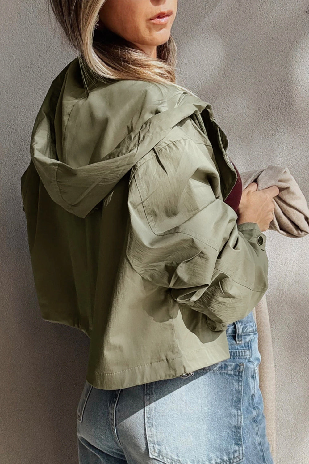Green Zipped Pocket Cropped Hooded Utility Jacket eAura