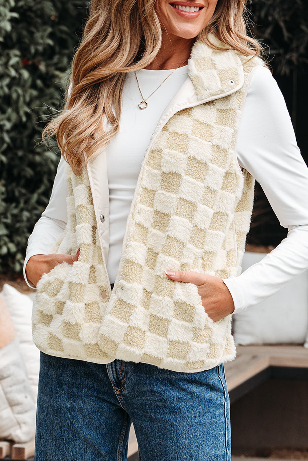 Sherpa Checkerboard Snap Button Gilet Jacket With Pocket eAura
