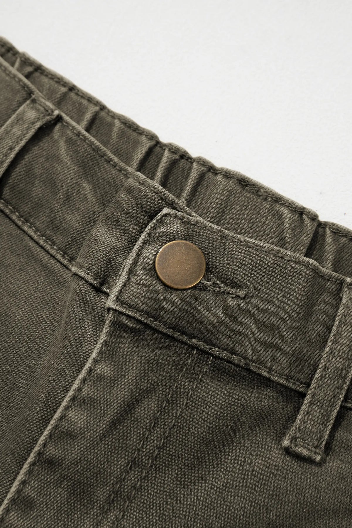 Solid Colour Square Patch Pocket Ankle-length Barrel Jeans – Beau Blue