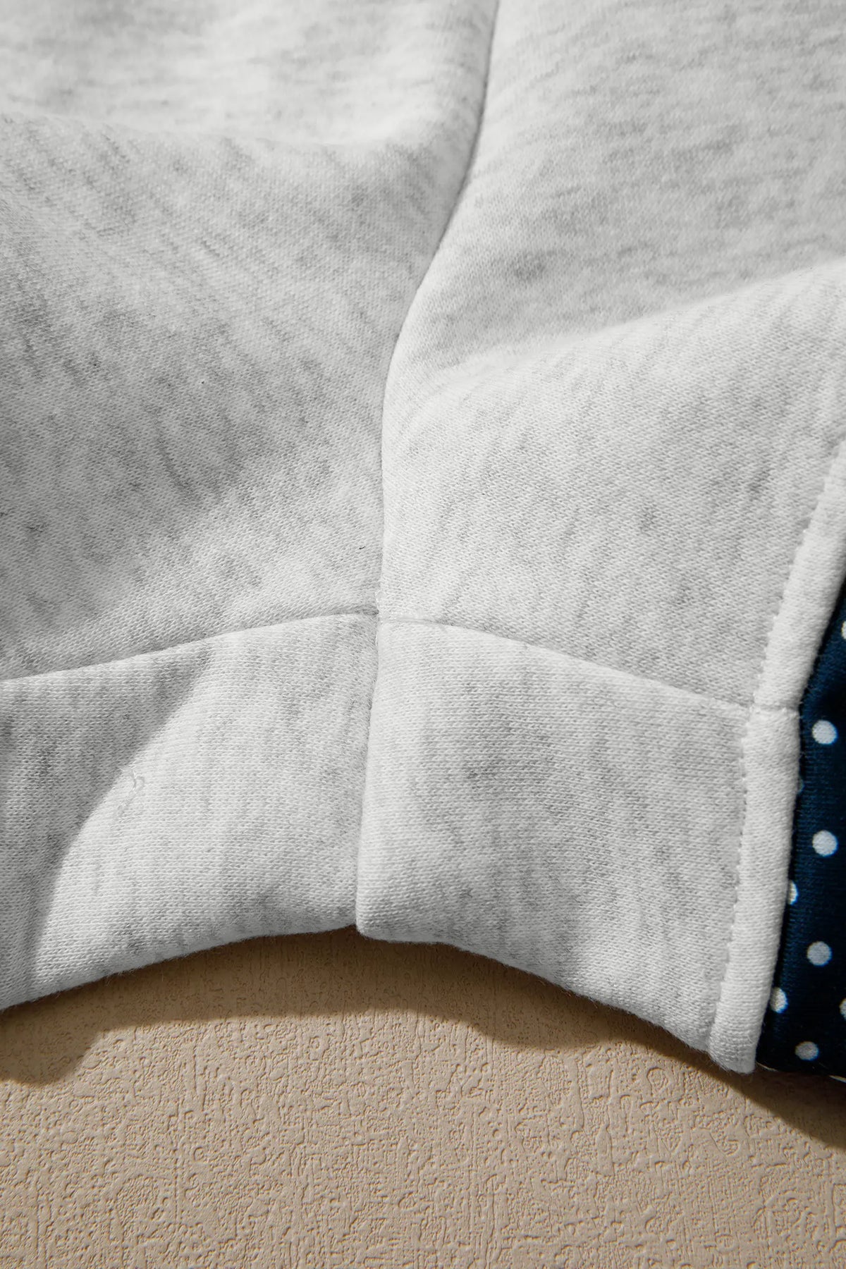 Polka Dot Patchwork Mock Neck Pullover Casual Shorts Set – Light Grey