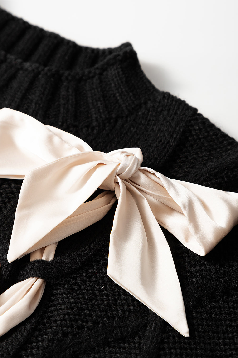 Black Cable Knit Colourblock Satin Bowknot Short Sleeve Sweater eAura