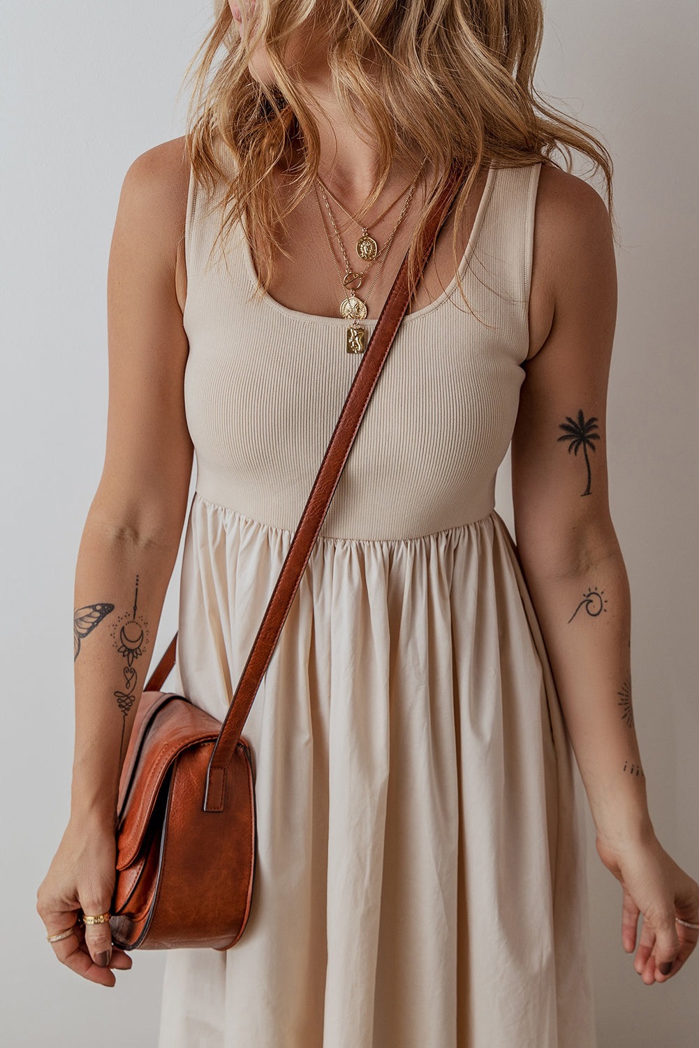 Scoop Neck Ribbed Pleated Sleeveless Midi Dress