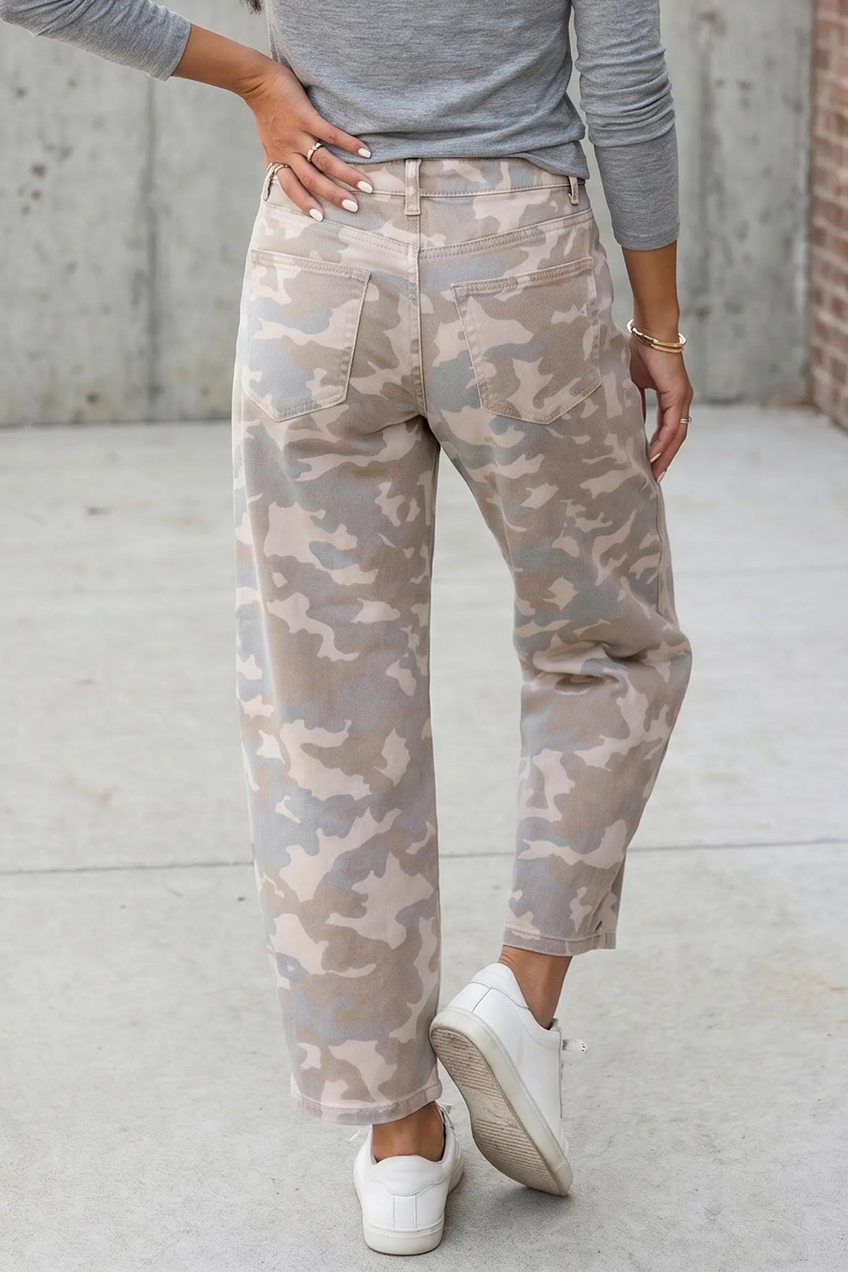 Jeans Ankle-Length Harem Fit with Camouflage Print and Rivet Pocket Detail