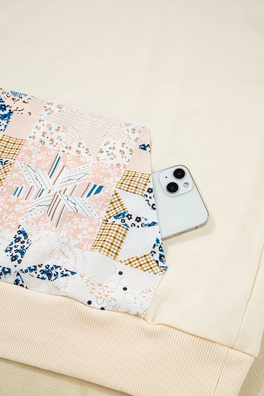 Western Geo Pattern Patchwork Hoodie with Kangaroo Pocket - Tops/Sweatshirts & Hoodies