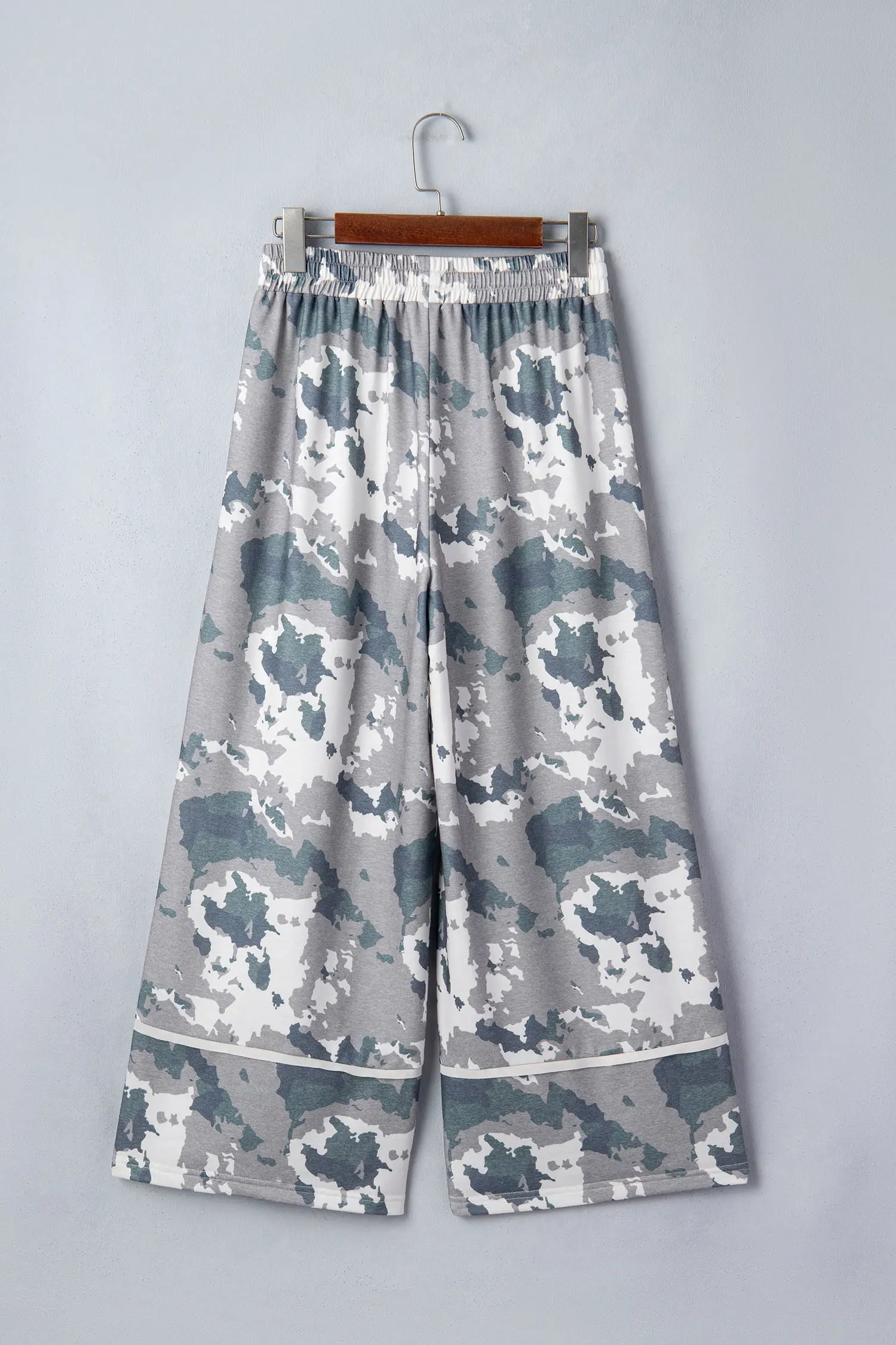 Camo Print Contrast Lace-Up Raw Edge Pocket Wide Leg Trousers – Brown