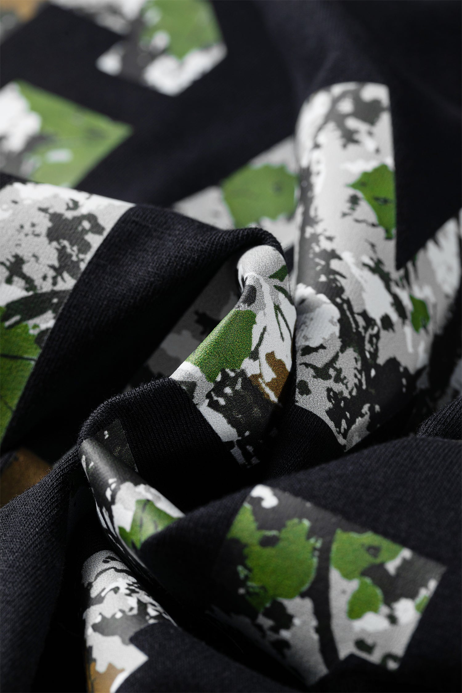 Game Day Camo Letter Print Round Neck Casual T Shirt – Black