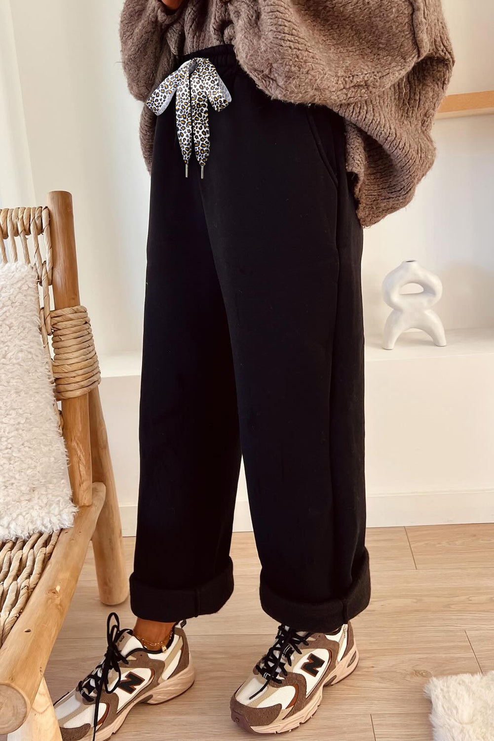 Fleece Lined Leopard Drawstring Elastic Waist Joggers eAura