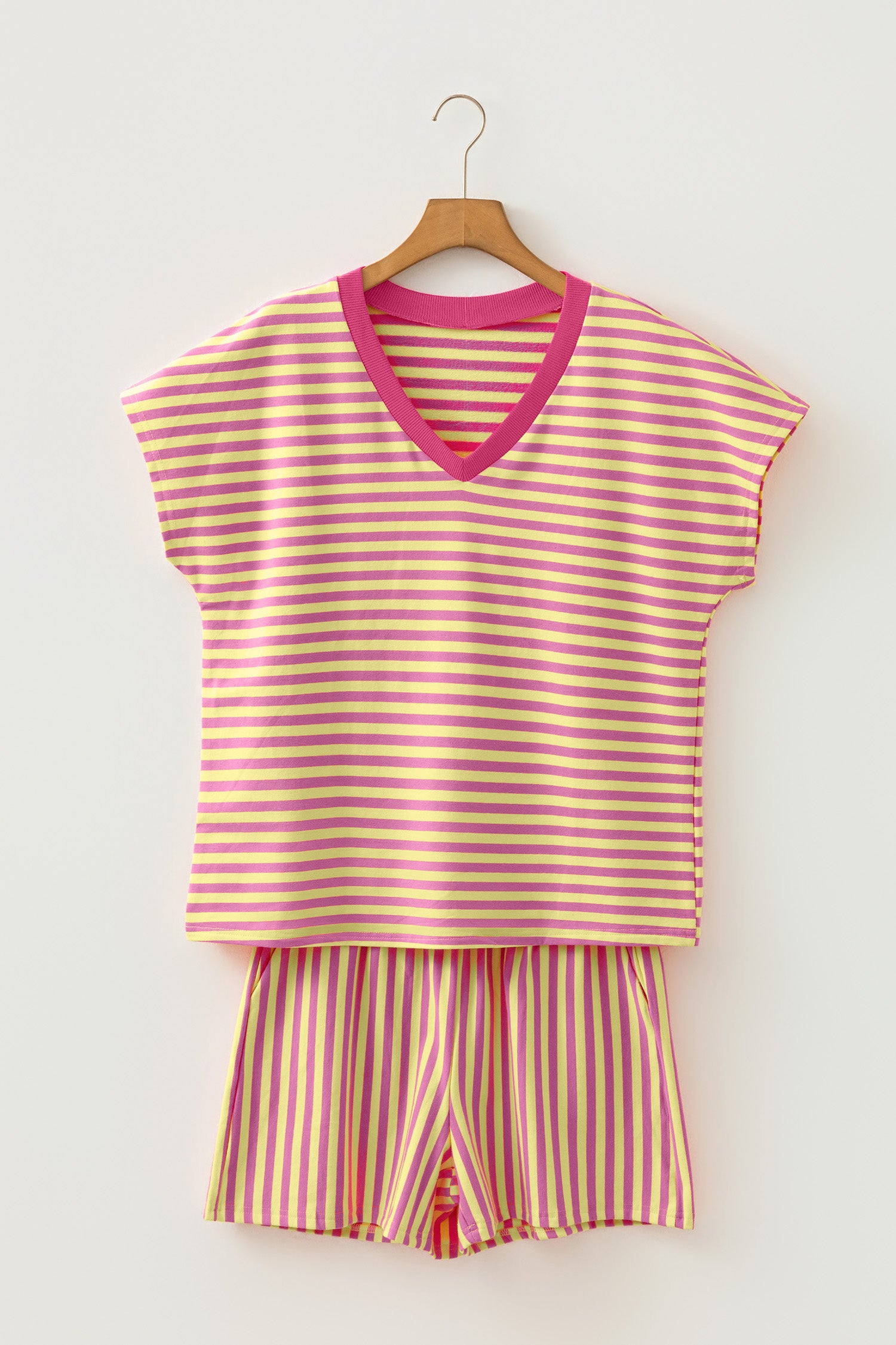 Colorblock Trim V Neck Tee Drawstring Elastic Waist Short Set – Yellow Stripe