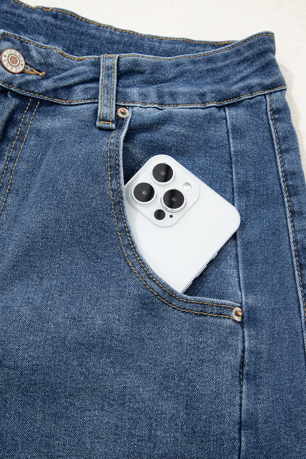 Stitched Raw Hem Wide Leg Loose Jeans - eAura