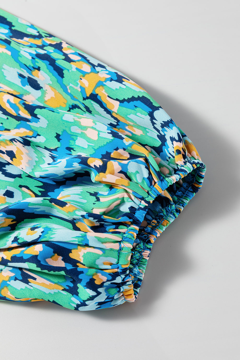 Green Abstract Print Puff Sleeve V Neck High Waist Romper eAura
