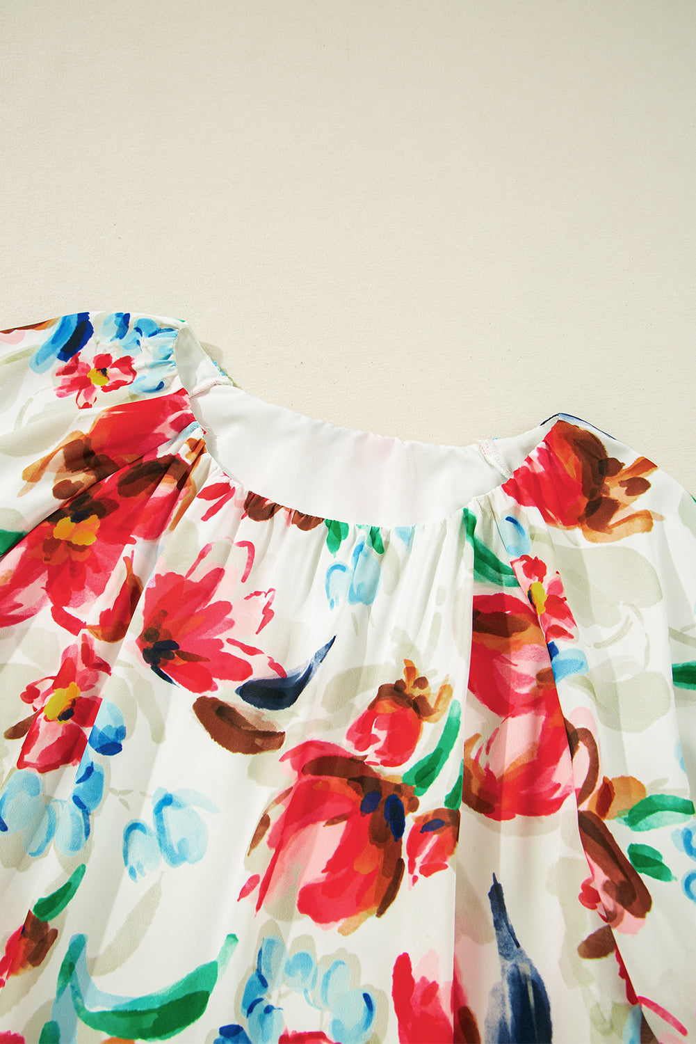 White Floral Print Puffy Half Sleeve Blouse eAura
