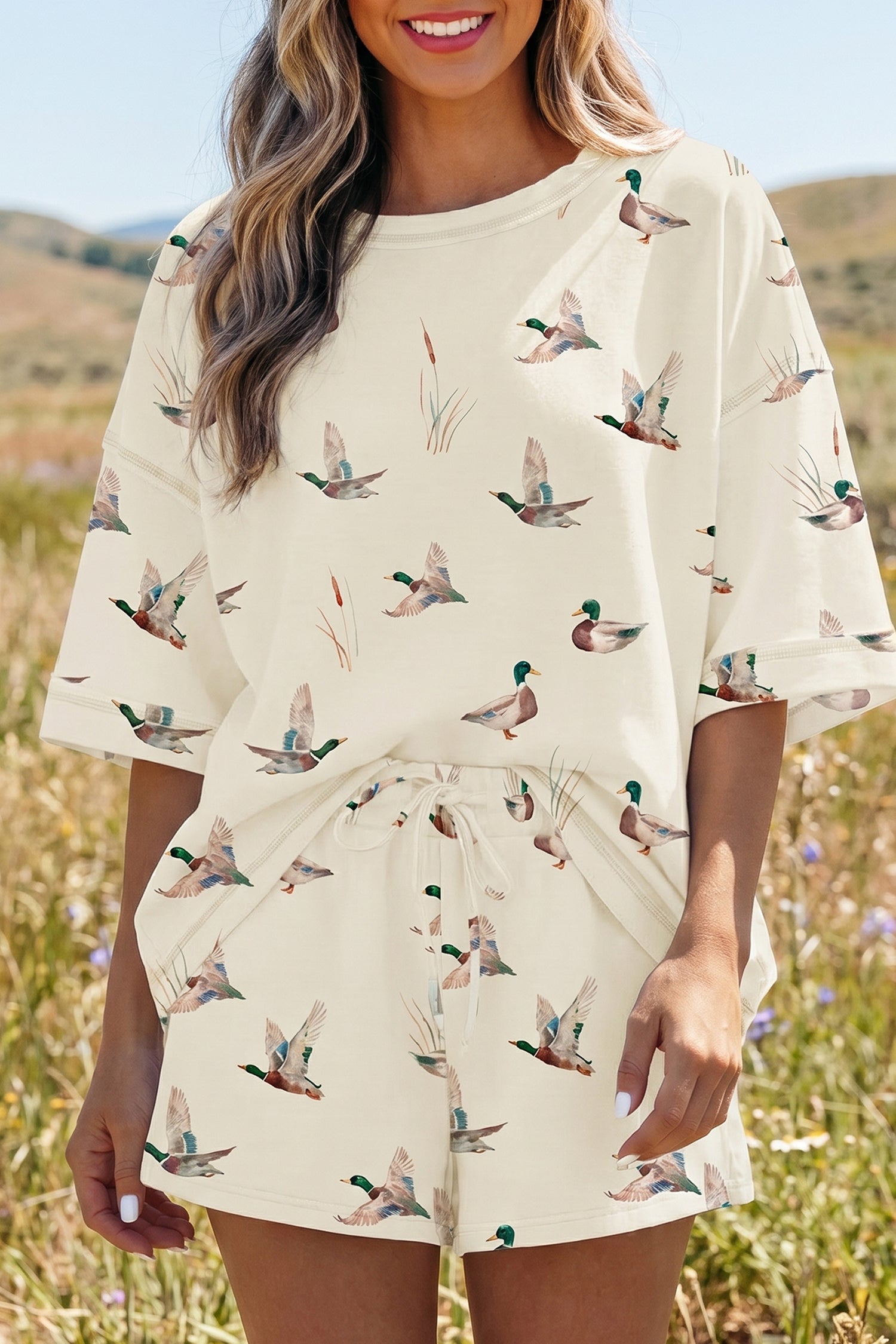 Mallard Duck Print Oversized Tee Drawstring Short Set – Beige