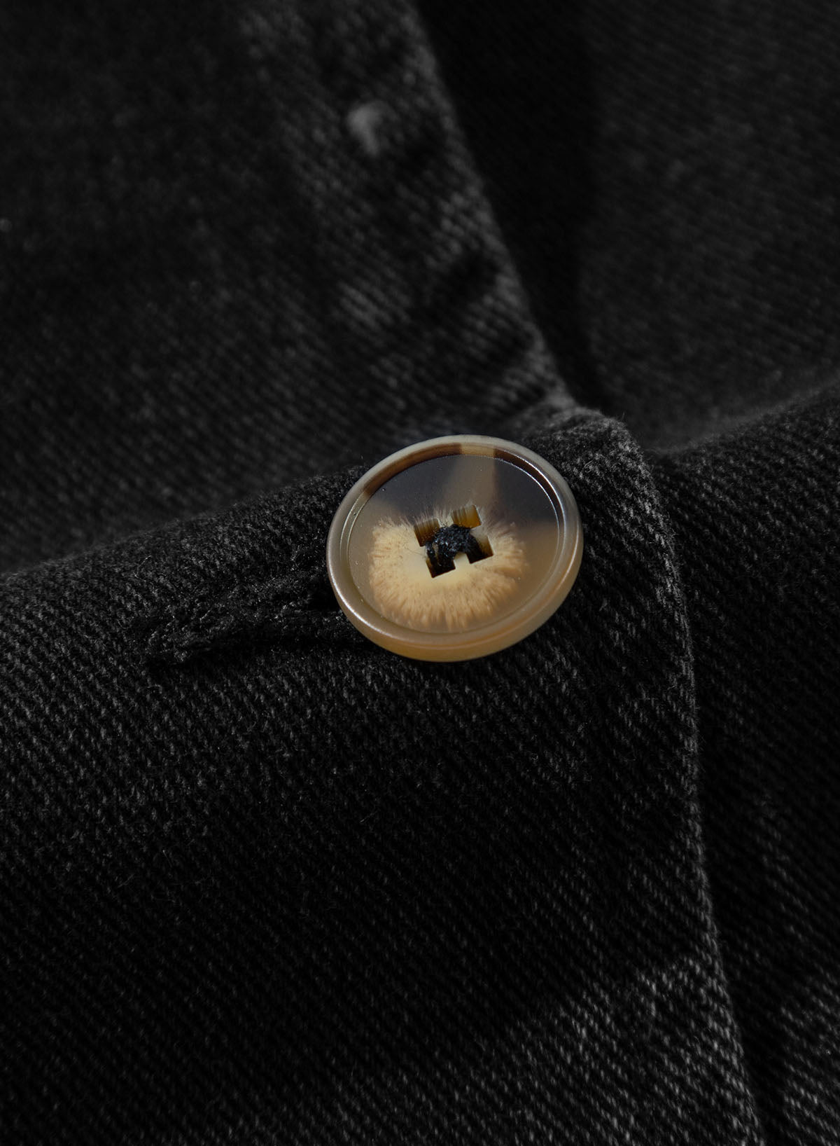 Black Side Pockets Lapel Collar Denim Jacket eAura