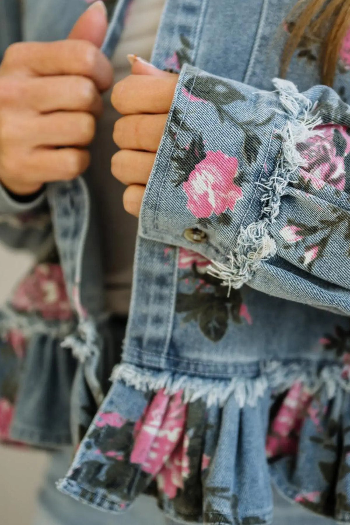 Sky Blue Floral Print Raw Seam Ruffle Hem Denim Jacket – Light Blue