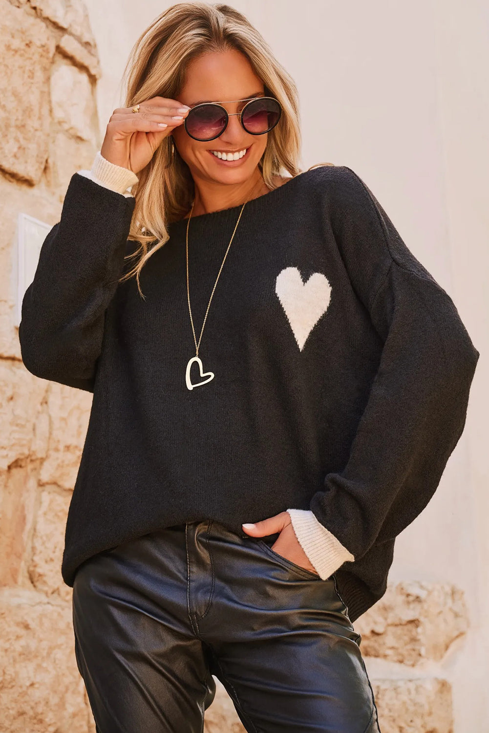 Black Heart Detail Contrast Cuffs Baggy Sweater - Sweaters & Cardigans/Sweaters