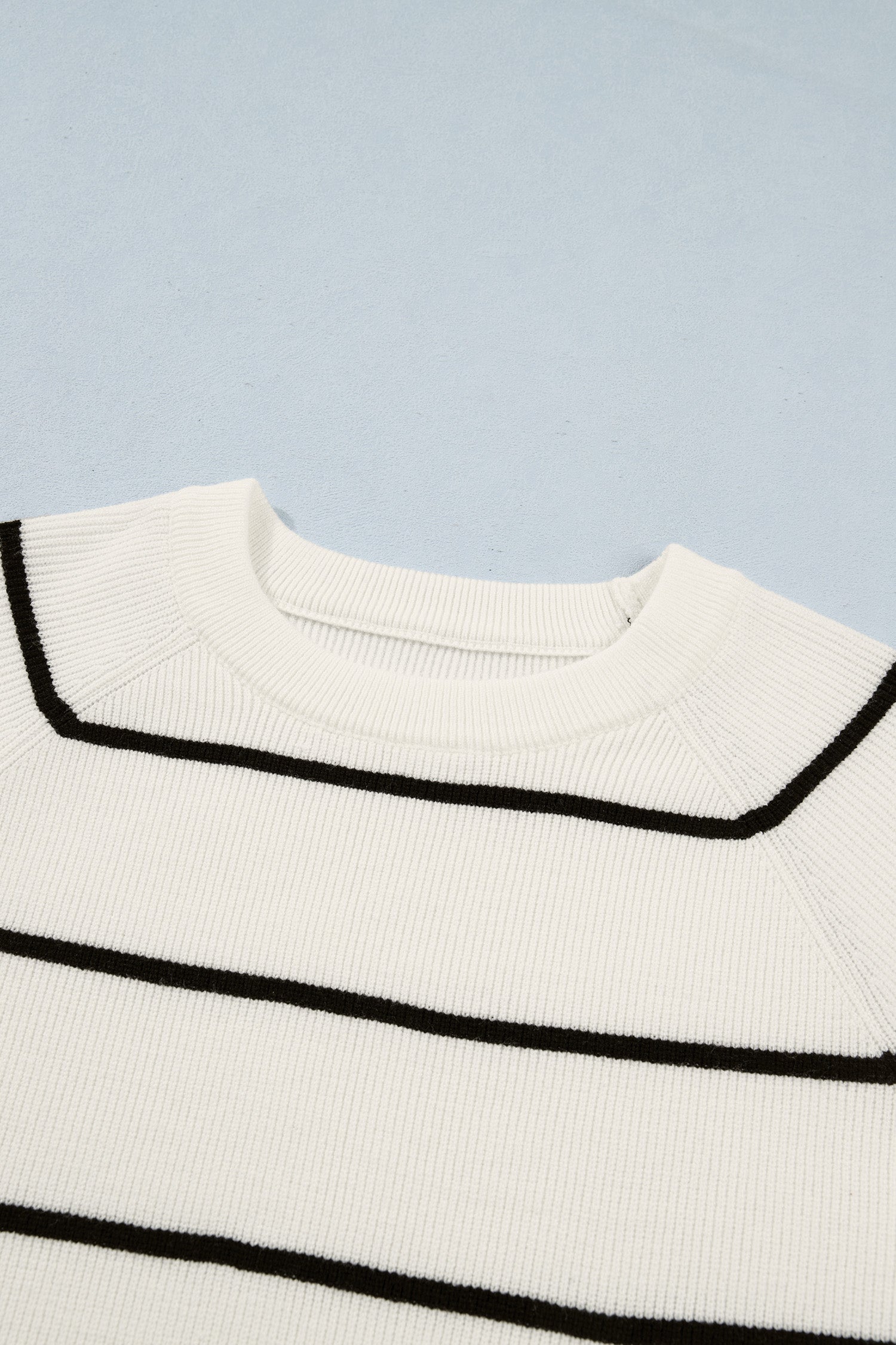 Ribbed Knit Half Sleeve Loose Sweater Tee – White Stripe