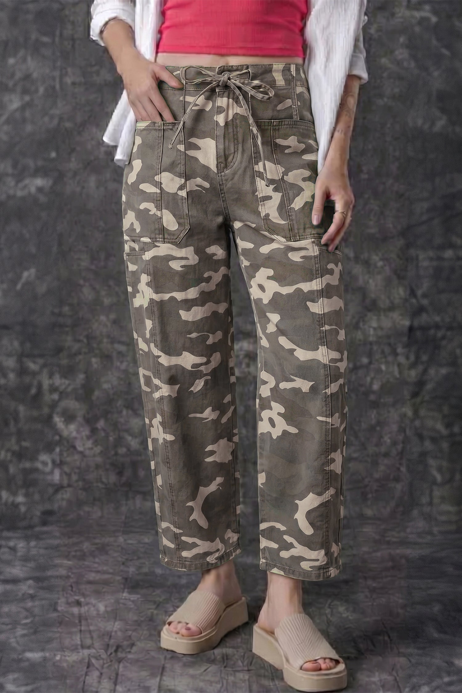 Leopard Printed Drawstring Elastic Waistband Pocketed Barrel Jeans – Green