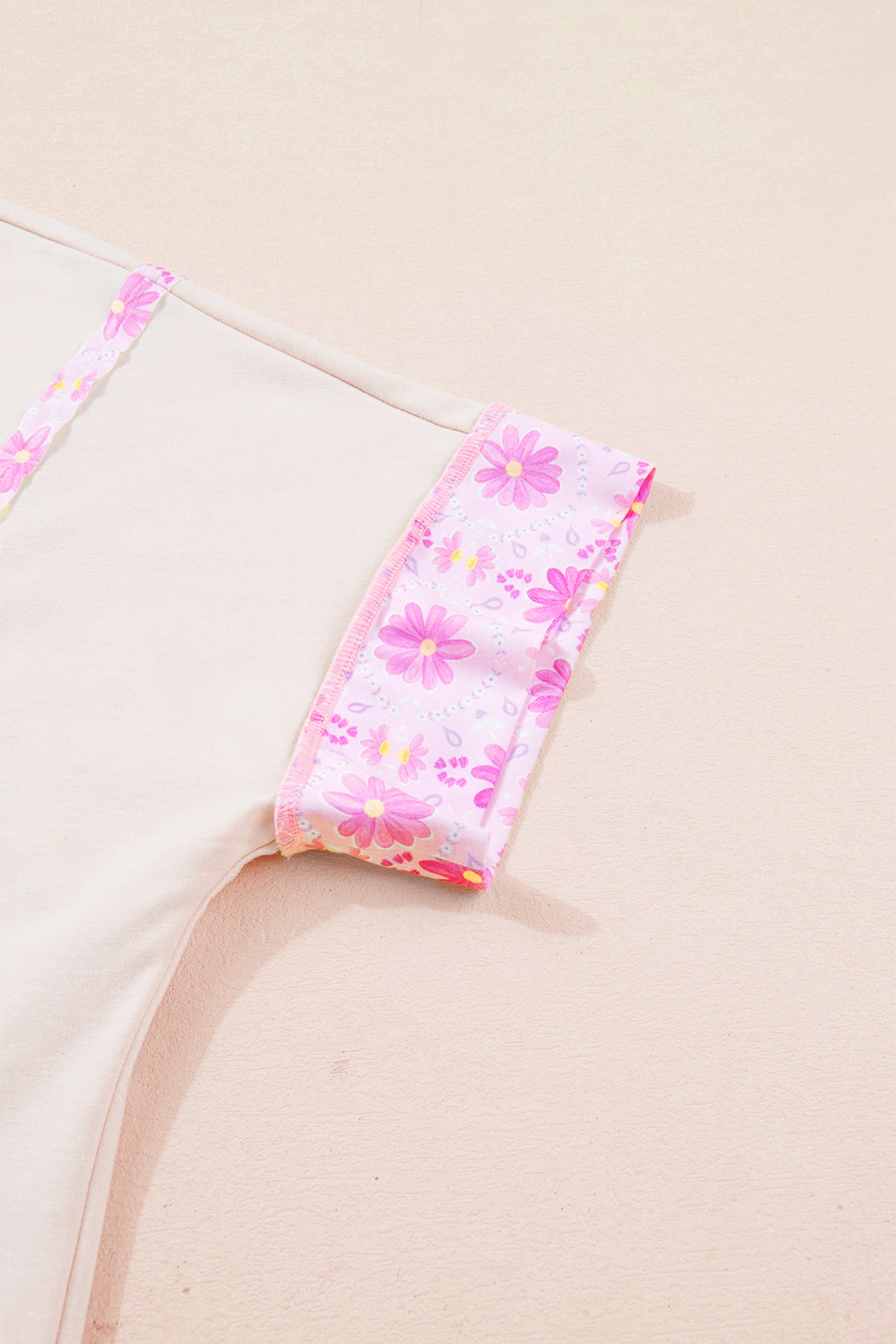 Daisy Floral Bow Contrast Patchwork Loose T Shirt – Apricot