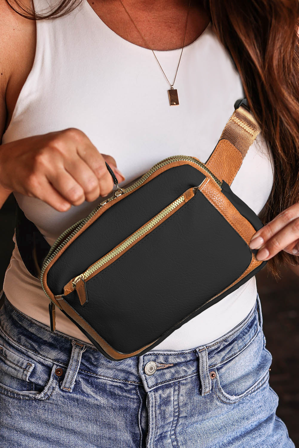 White Adjustable Strap Mini PU Leather Crossbody Bag BB Fashion Outlet