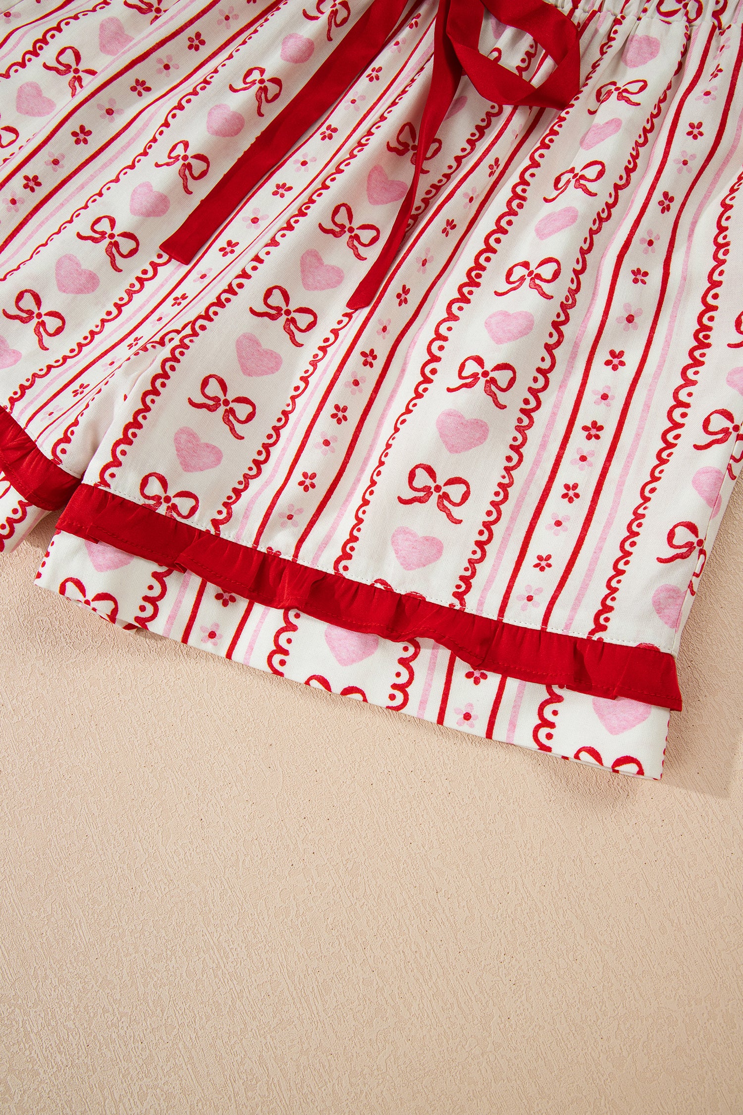 Sweet Floral Heart Bow Print Contrast Trim Long Sleeve Shirt Pajama Short Set – Red