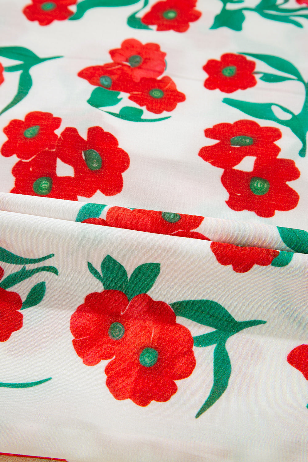 Red Floral Print Ruffled Puff Sleeve Elegant Summer Shirt eAura